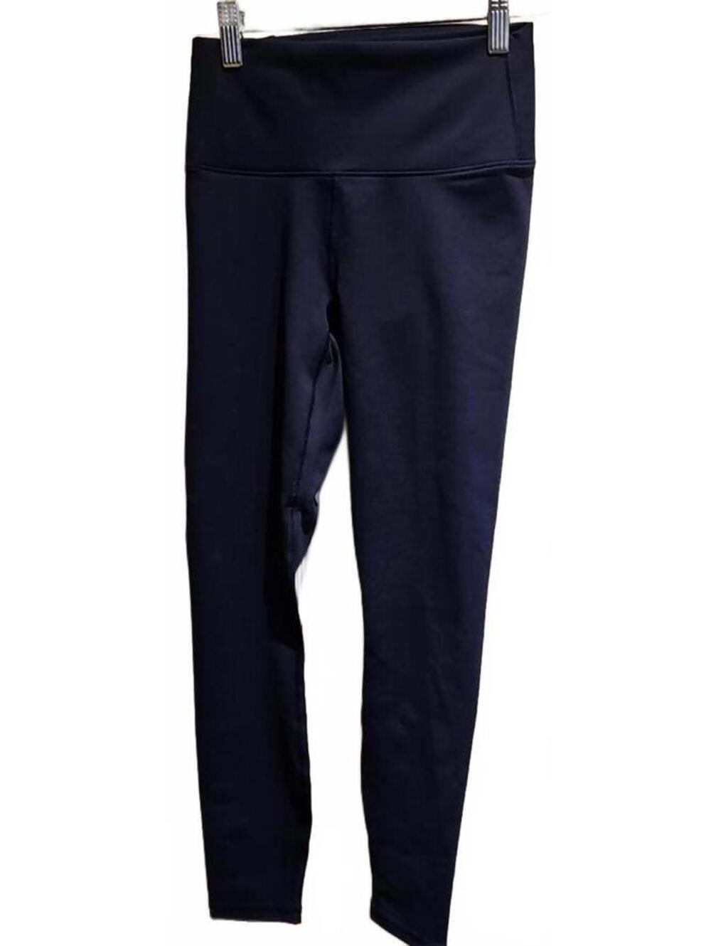 Fabletics Power Hold 3/4 leggings with criss cross back. Size XXS
